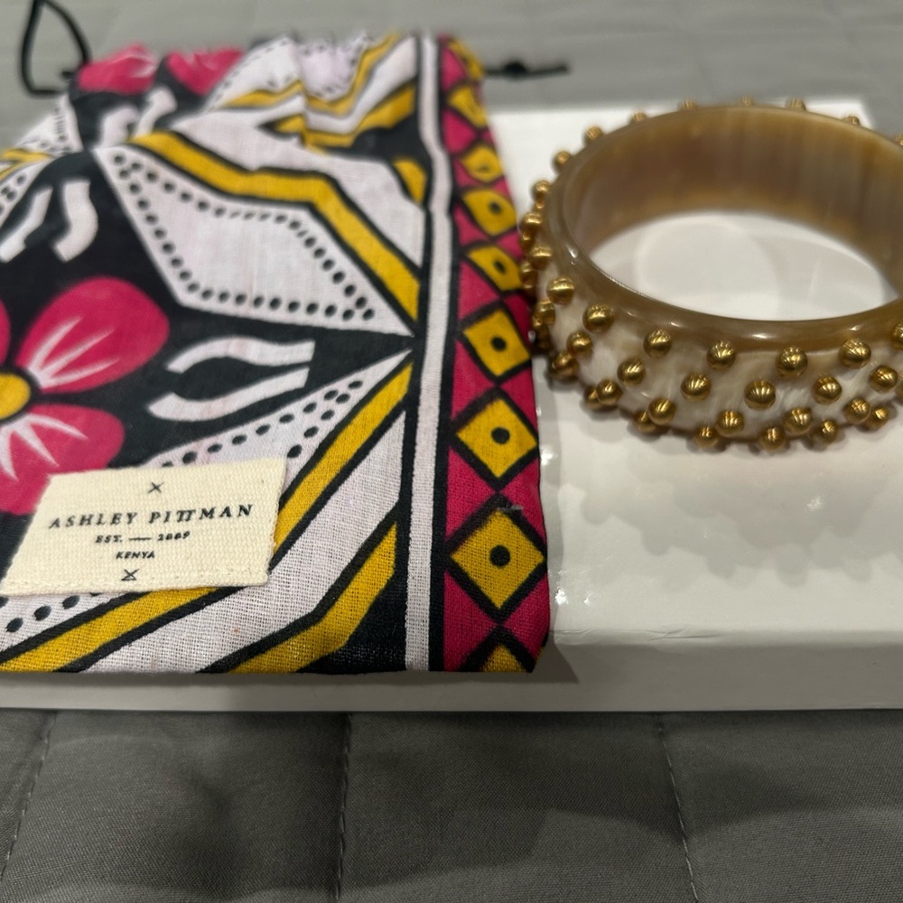 Gold Beaded Bracelet